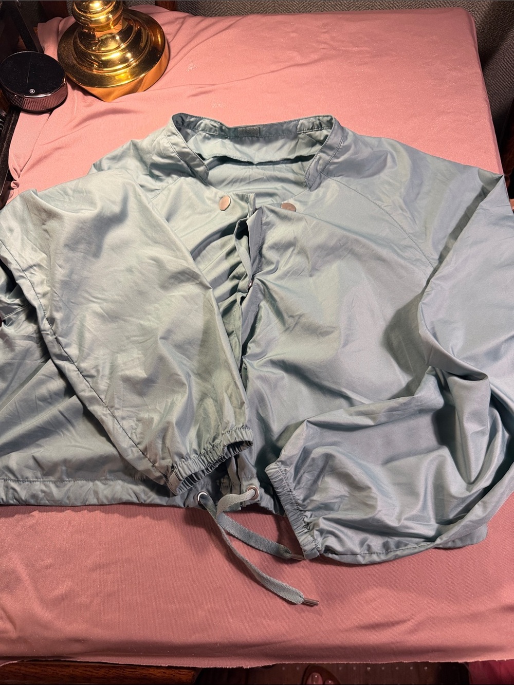 Light Sage Green Women's Cropped Windbreaker Shrug